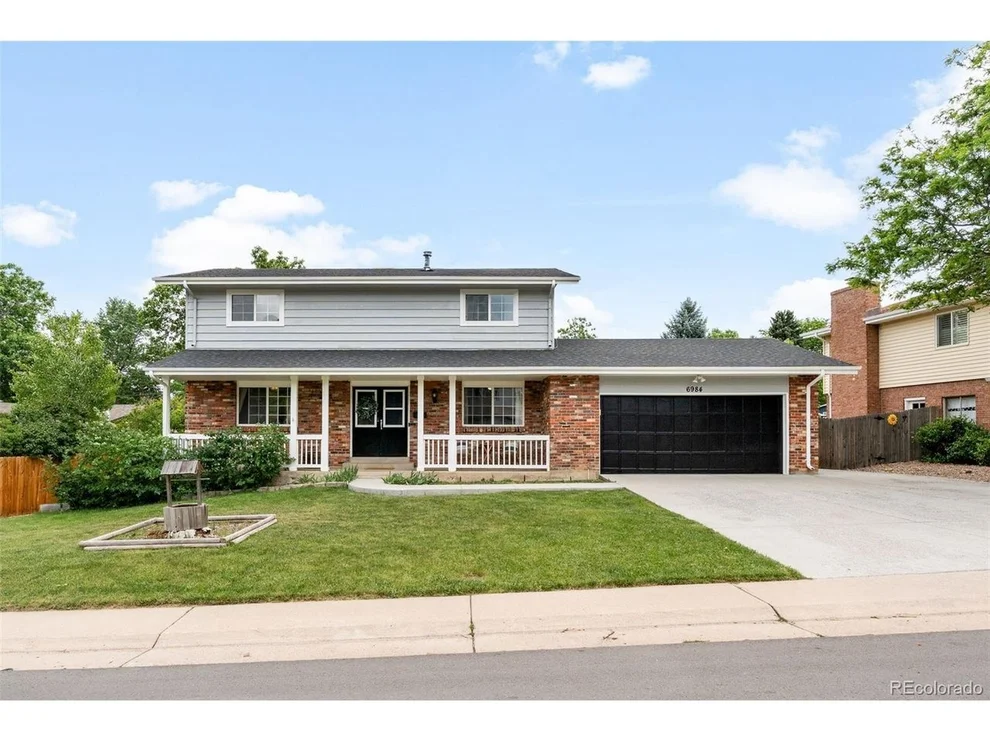 Unit for sale at 6984 S Spruce Dr, Centennial, CO 80112
