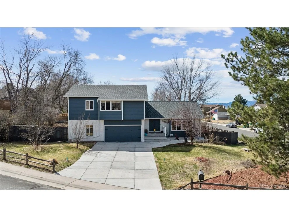 Unit for sale at 7293 S Crescent Dr, Littleton, CO 80120