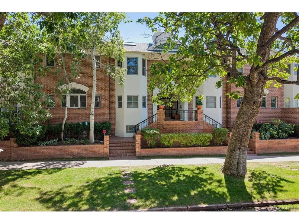 Unit for sale at 2960 E 4th Ave, Denver, CO 80206