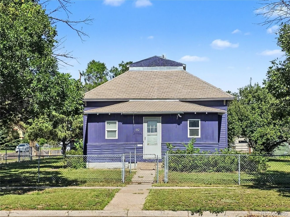 Unit for sale at 102 E 4th St, Julesburg, CO 80737