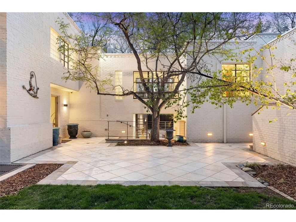Unit for sale at 3000 E Exposition Ave, Denver, CO 80209