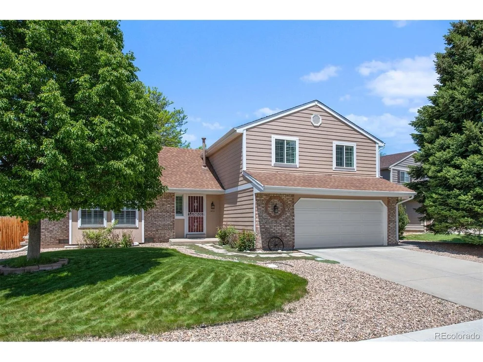 Unit for sale at 1411 E Long Pl, Centennial, CO 80122