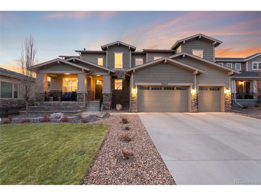 Unit for sale at 27643 E Euclid Dr, Aurora, CO 80016
