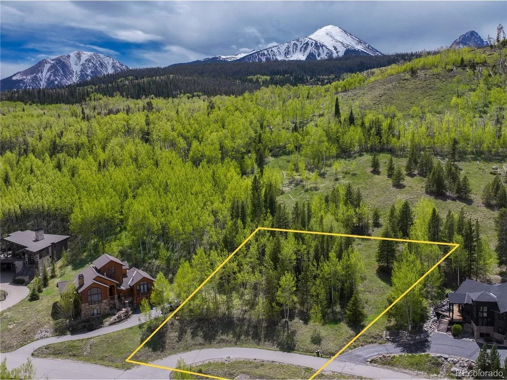 Unit for sale at 2635 Hunters Knob Rd, Silverthorne, CO 80498