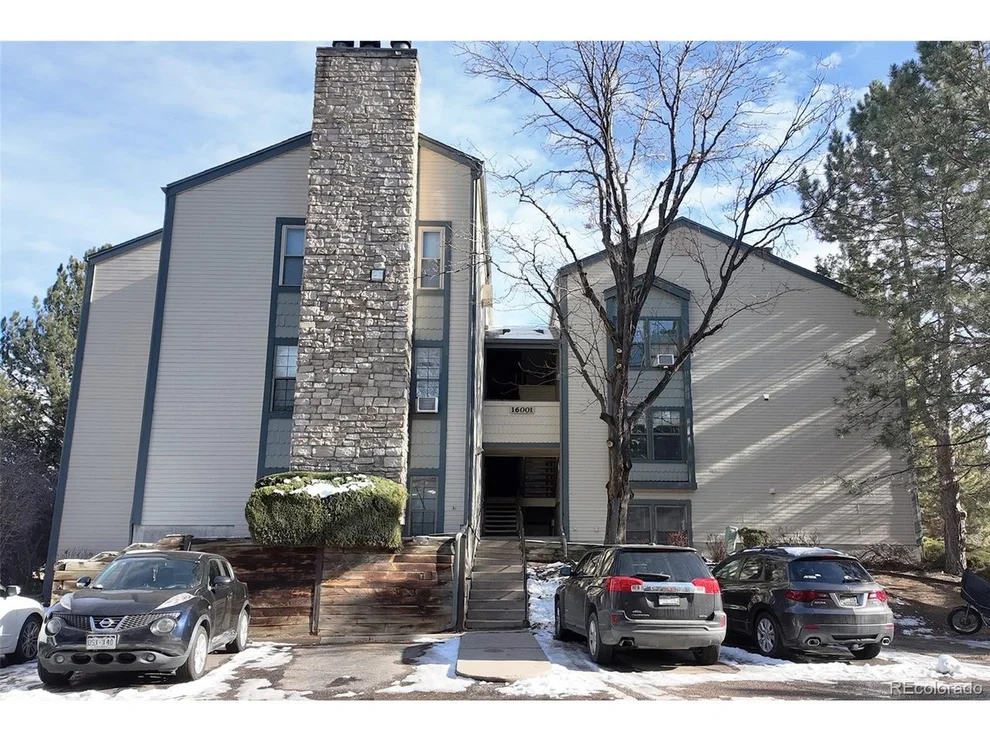 Unit for sale at 16001 E Alaska Pl, Aurora, CO 80017
