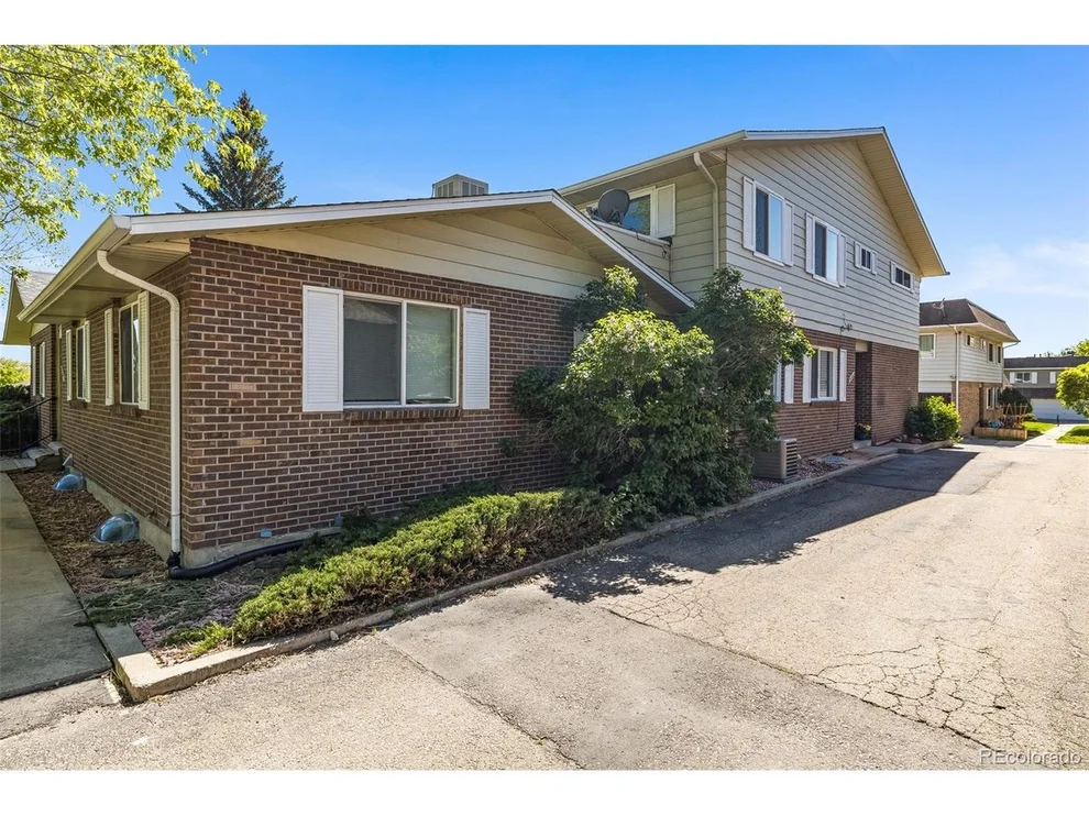 Unit for sale at 9787 Croke Dr, Thornton, CO 80260