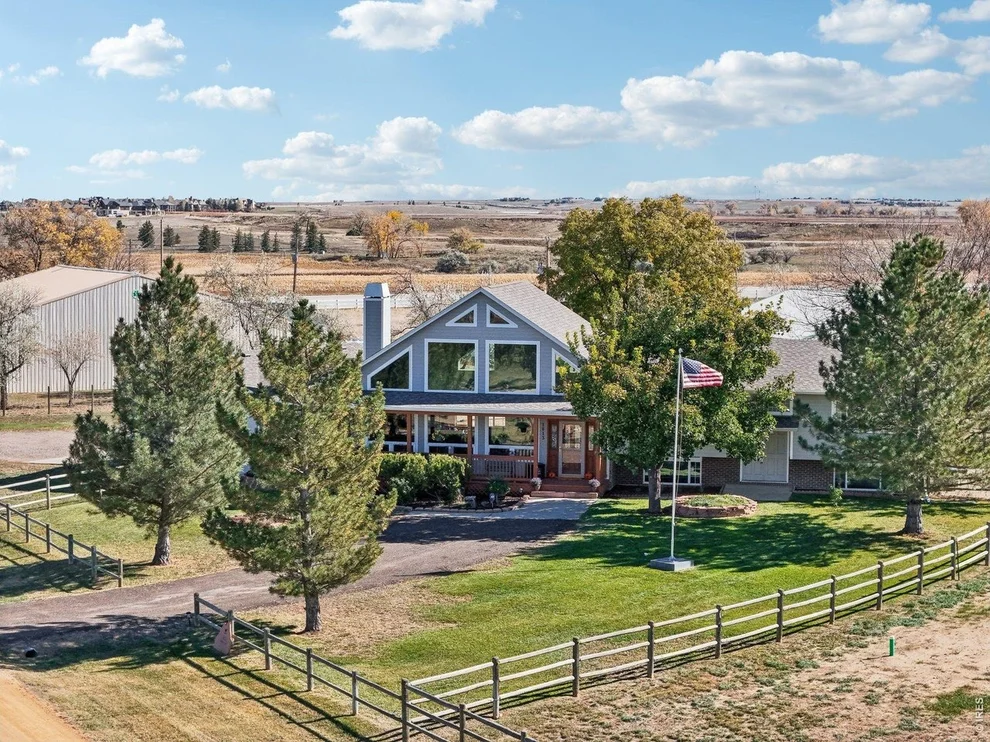 Unit for sale at 1613 Horseshoe Cir N, Longmont, CO 80504
