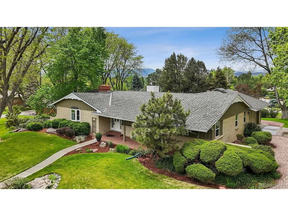 Unit for sale at 2195 Union Dr, Lakewood, CO 80215