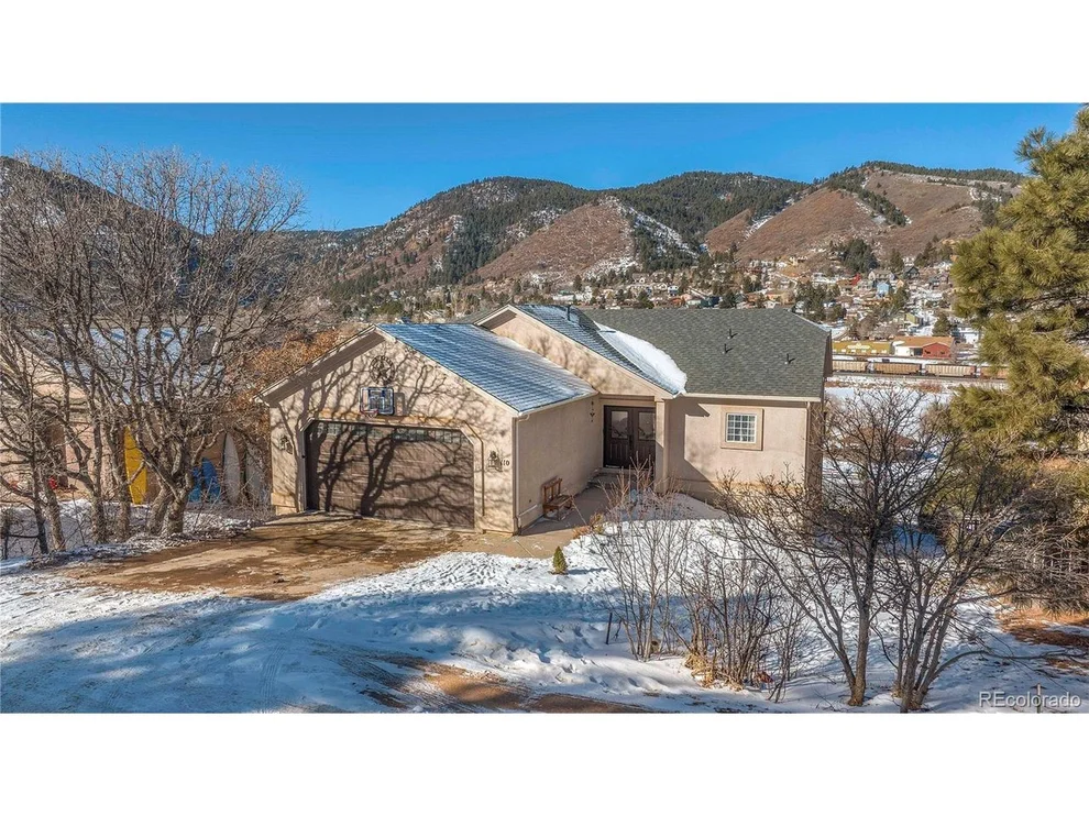 Unit for sale at 110 Oakdale Dr, Palmer Lake, CO 80133
