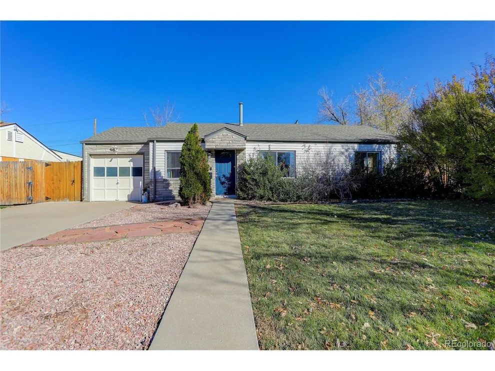 Unit for sale at 3050 S Glencoe St, Denver, CO 80222