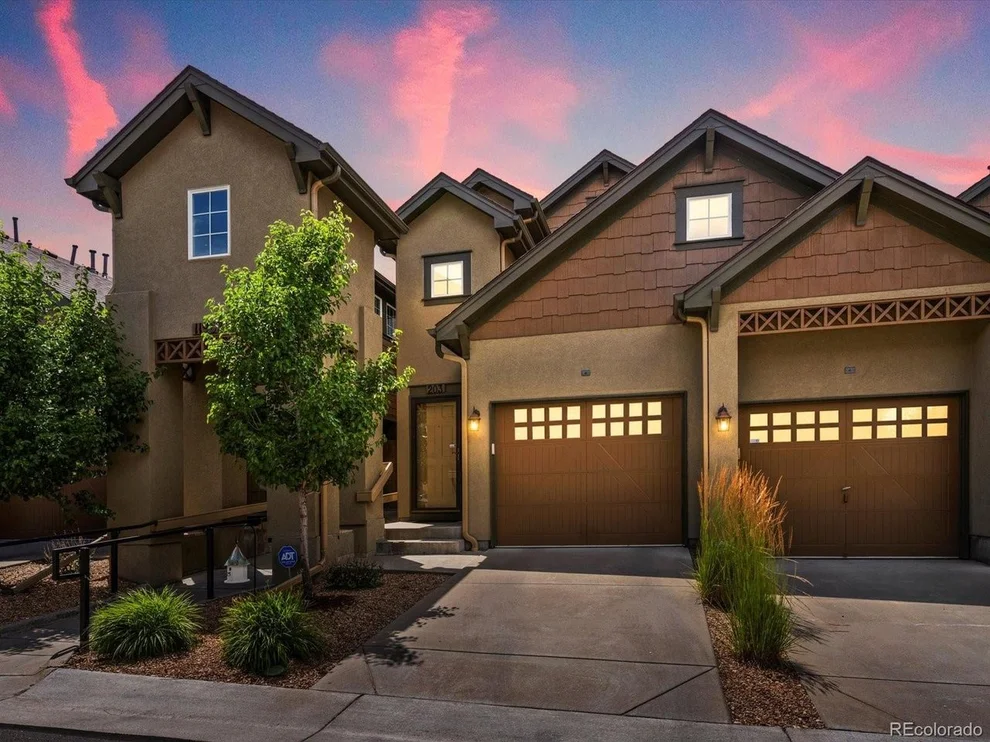 Unit for sale at 11962 W Long Cir, Littleton, CO 80127