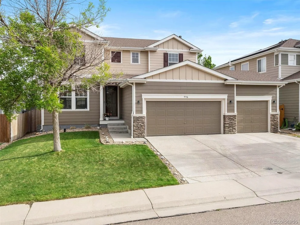 Unit for sale at 9736 W Swarthmore Dr, Littleton, CO 80123