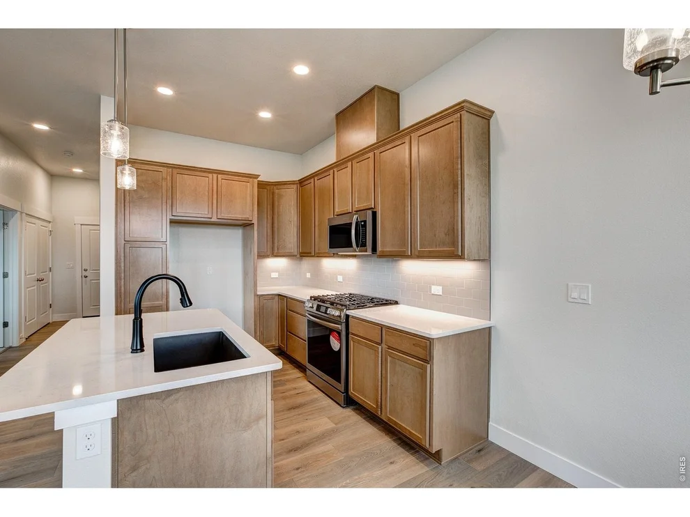 Unit for sale at 4204 Trapper Lake Dr, Loveland, CO 80538