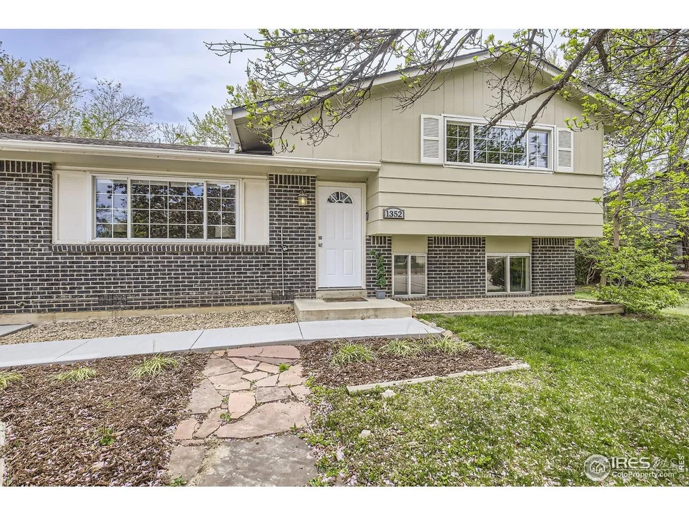 Unit for sale at 1352 S Terry St, Longmont, CO 80501