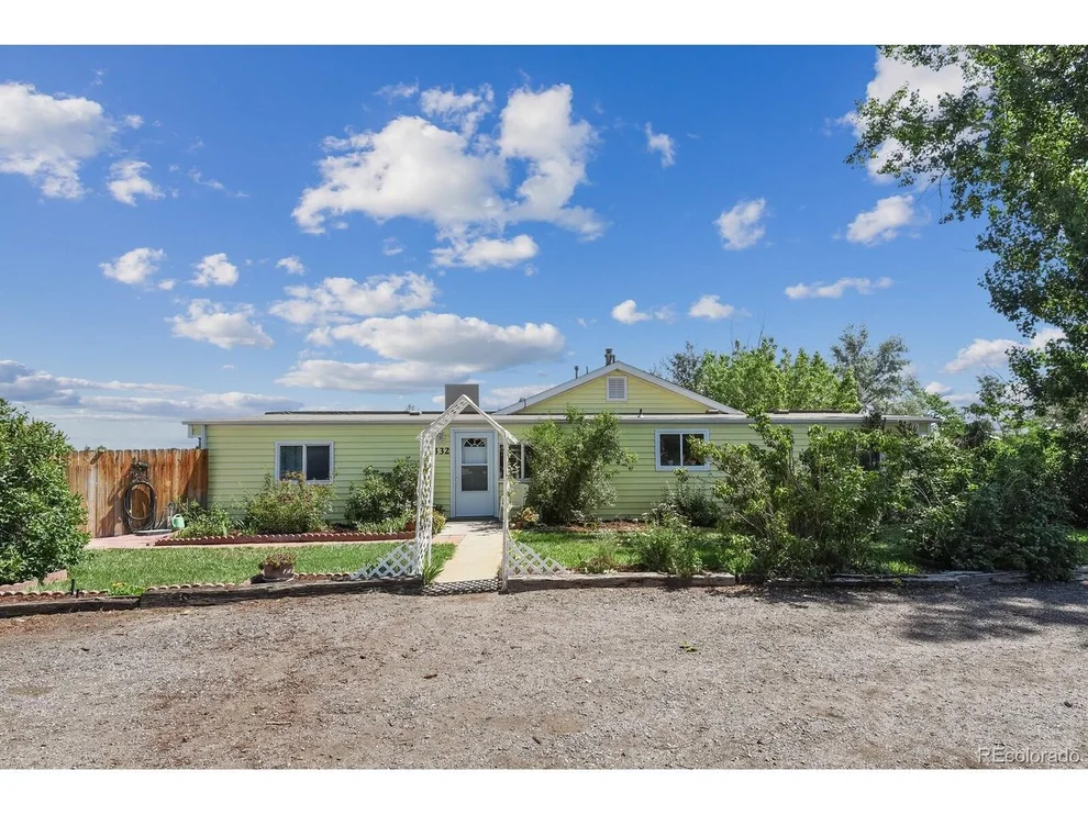 Unit for sale at 332 Lilac Cir, Lochbuie, CO 80603