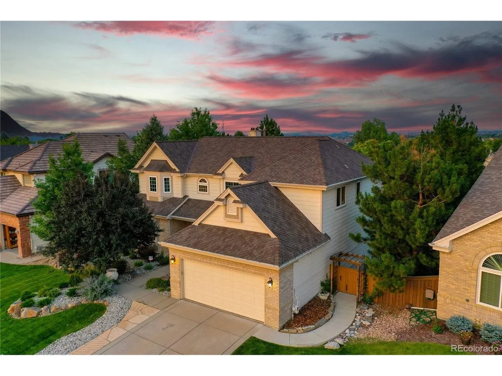 Unit for sale at 8844 Forrest Dr, Highlands Ranch, CO 80126