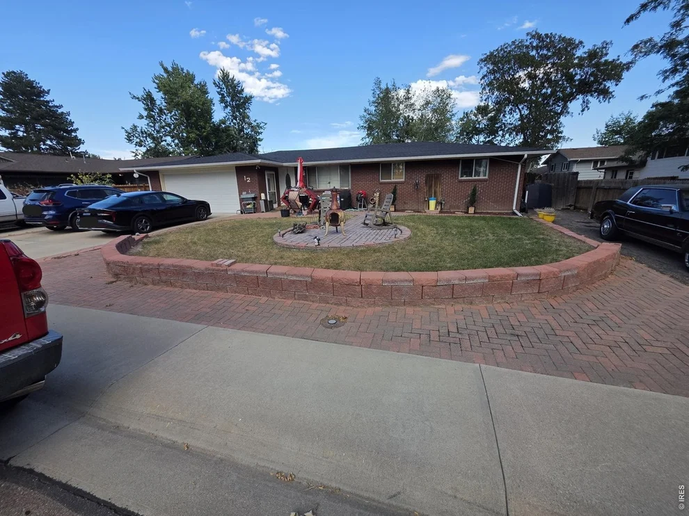 Unit for sale at 12 Huntington Ct, Longmont, CO 80503