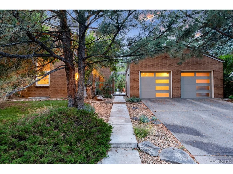 Unit for sale at 3823 S Newport Way, Denver, CO 80237