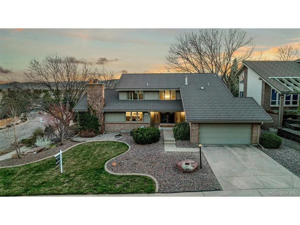 Unit for sale at 1995 S Parfet Dr, Lakewood, CO 80227