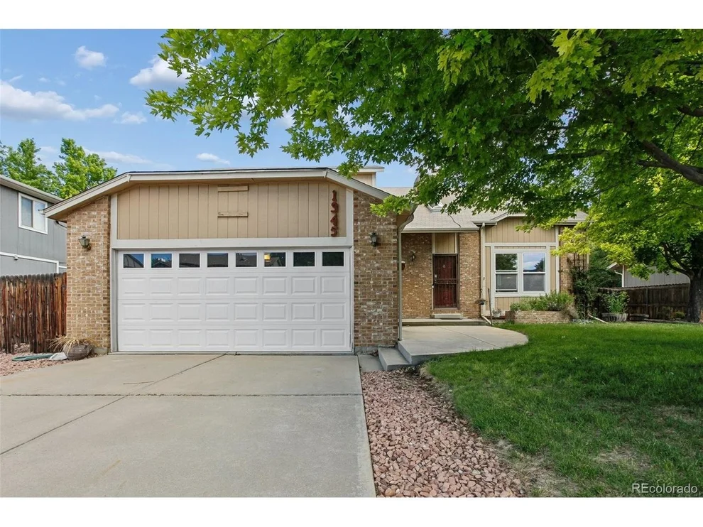 Unit for sale at 1345 Aberdeen Dr, Broomfield, CO 80020