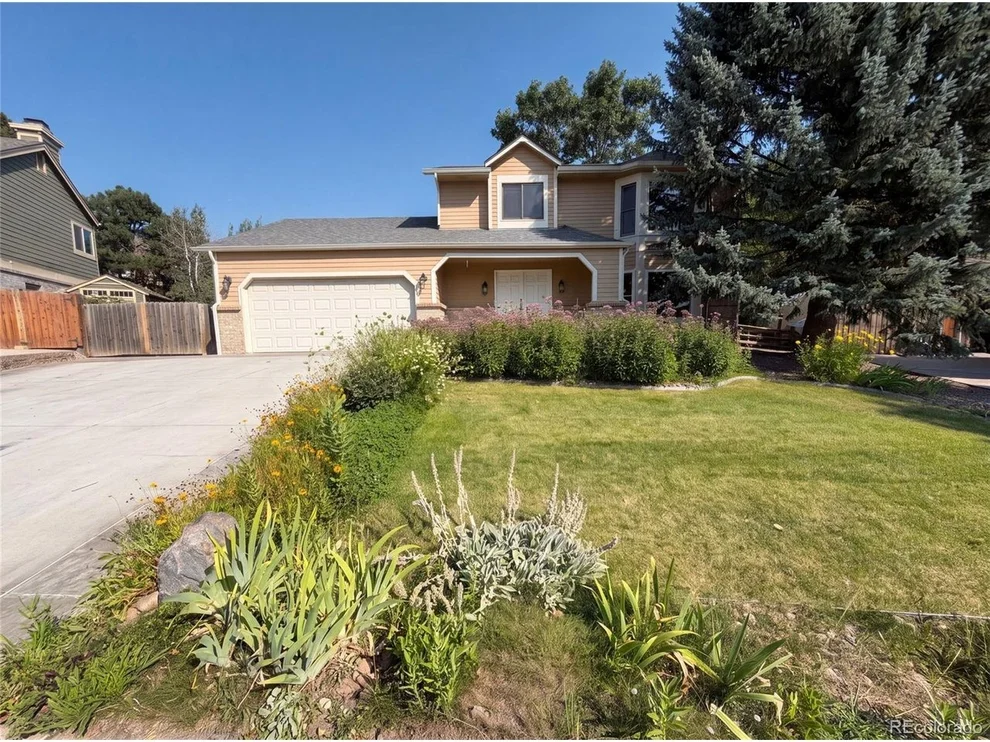 Unit for sale at 20890 E Sussex Ct, Parker, CO 80138
