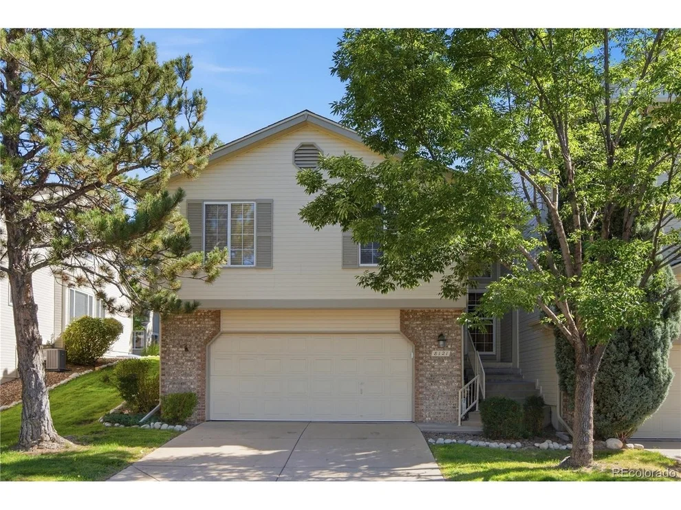 Unit for sale at 8121 S Humboldt Cir, Centennial, CO 80122