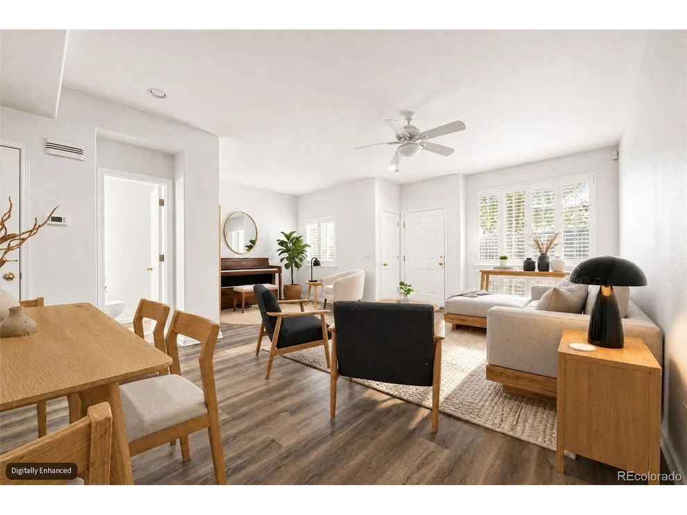 Unit for sale at 4553 S Auckland Ct, Aurora, CO 80015