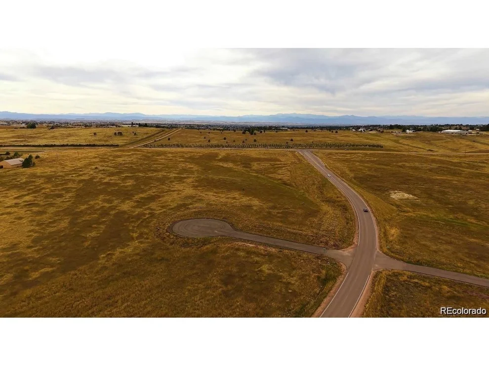 Unit for sale at 7 Wrangle Ct, Parker, CO 80138