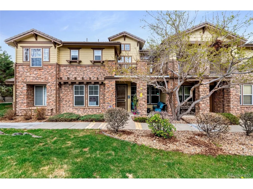 Unit for sale at 22905 E Ontario Dr, Aurora, CO 80016