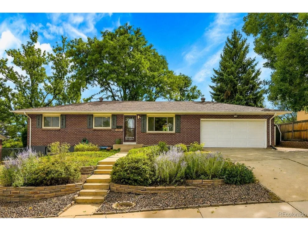 Unit for sale at 12036 W Wisconsin Dr, Lakewood, CO 80228