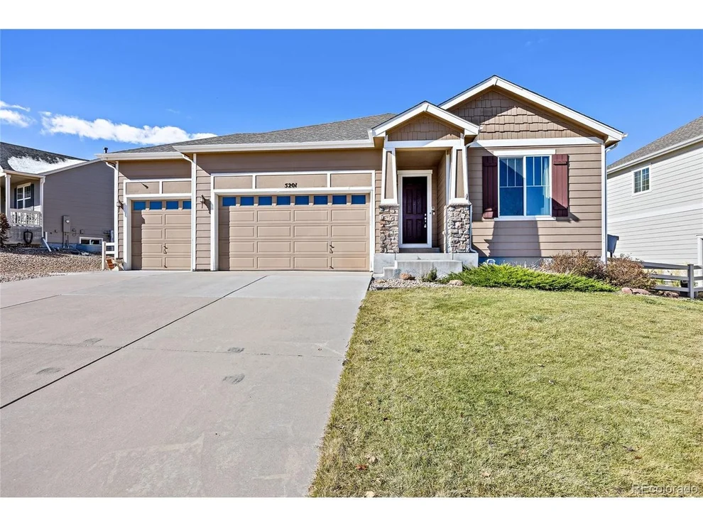 Unit for sale at 5201 Fawn Ridge Way, Castle Rock, CO 80104