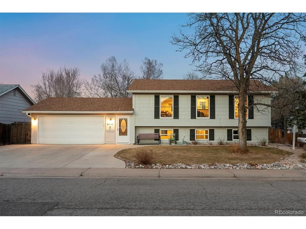 Unit for sale at 4590 S Braun Ct, Morrison, CO 80465
