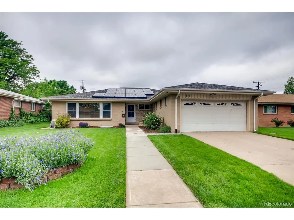 Unit for sale at 315 S Newport Way, Denver, CO 80224