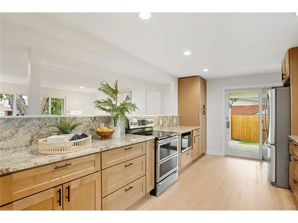 Unit for sale at 10784 Allendale Dr, Arvada, CO 80004