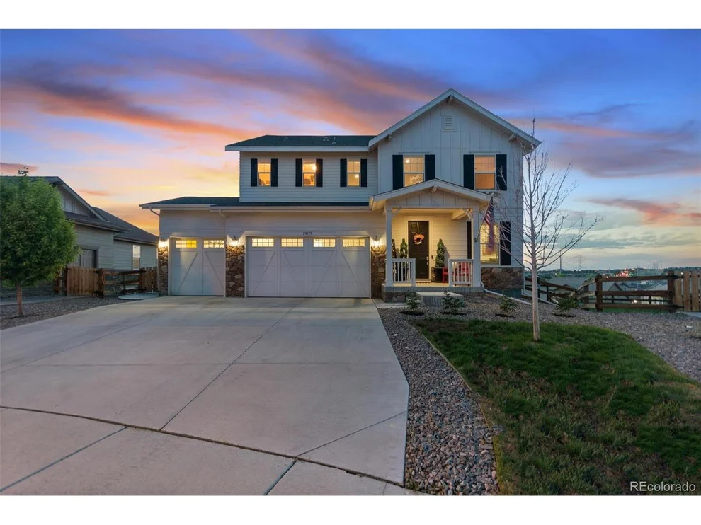 Unit for sale at 24195 E Links Pl, Aurora, CO 80016