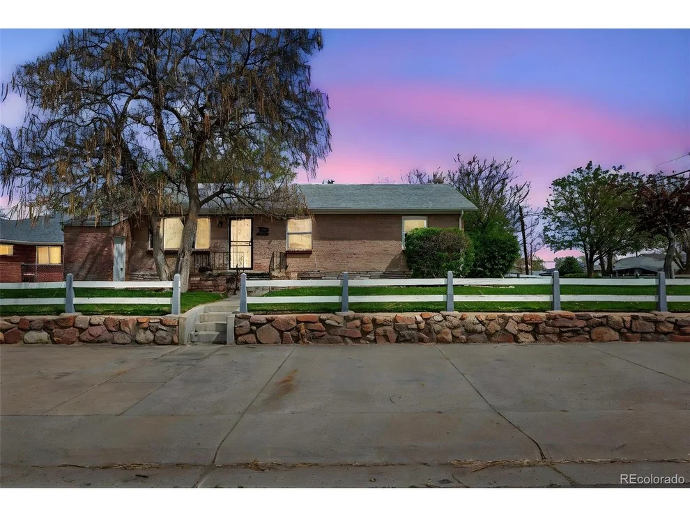 Unit for sale at 6895 E 74th Ave, Commerce City, CO 80022