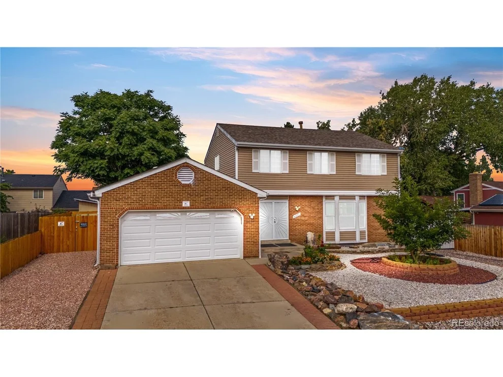 Unit for sale at 4631 Anaheim Ct, Denver, CO 80239