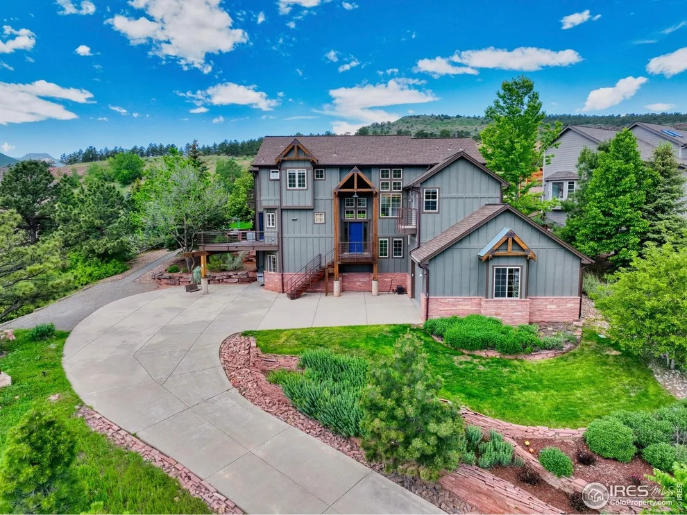 Unit for sale at 385 Vasquez Ct, Lyons, CO 80540