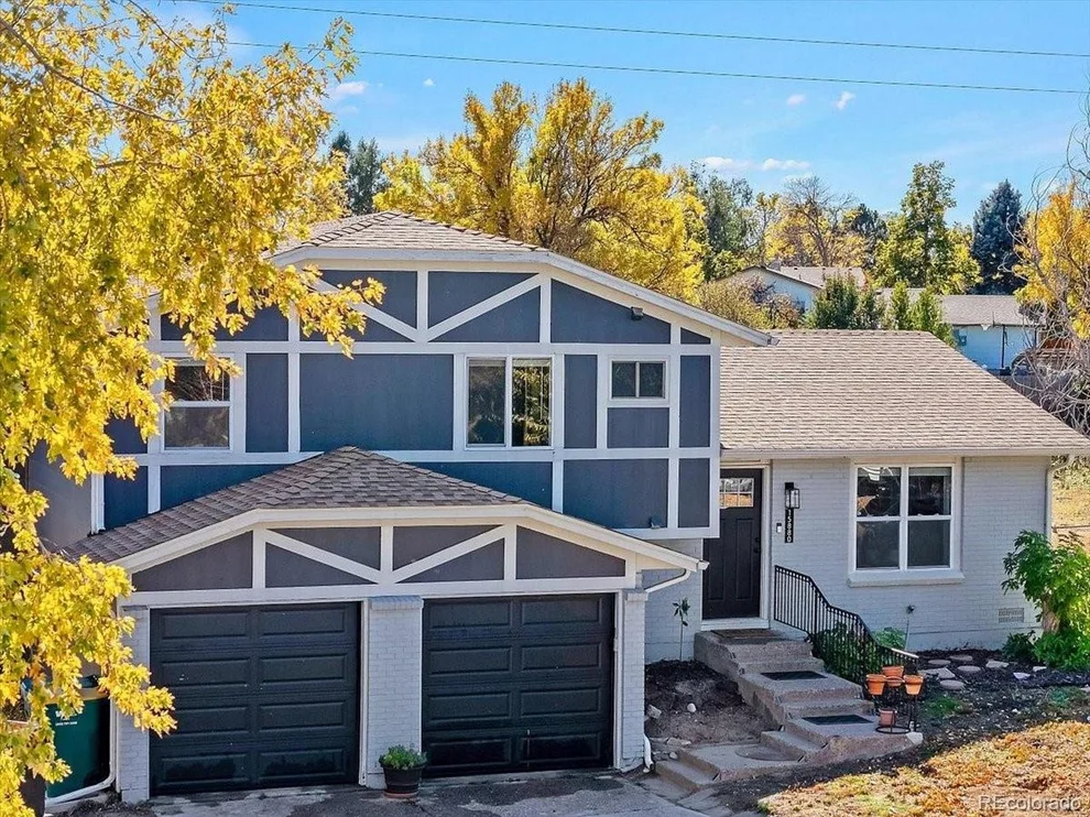 Unit for sale at 15880 E Utah Pl, Aurora, CO 80017