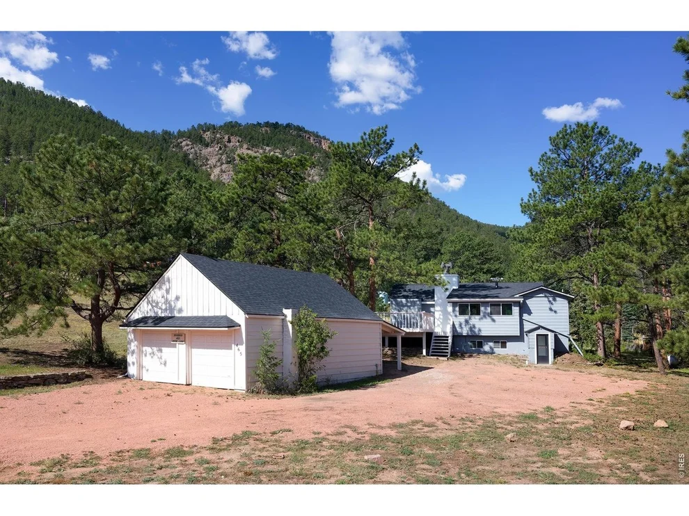 Unit for sale at 465 Deer Ln, Lyons, CO 80540