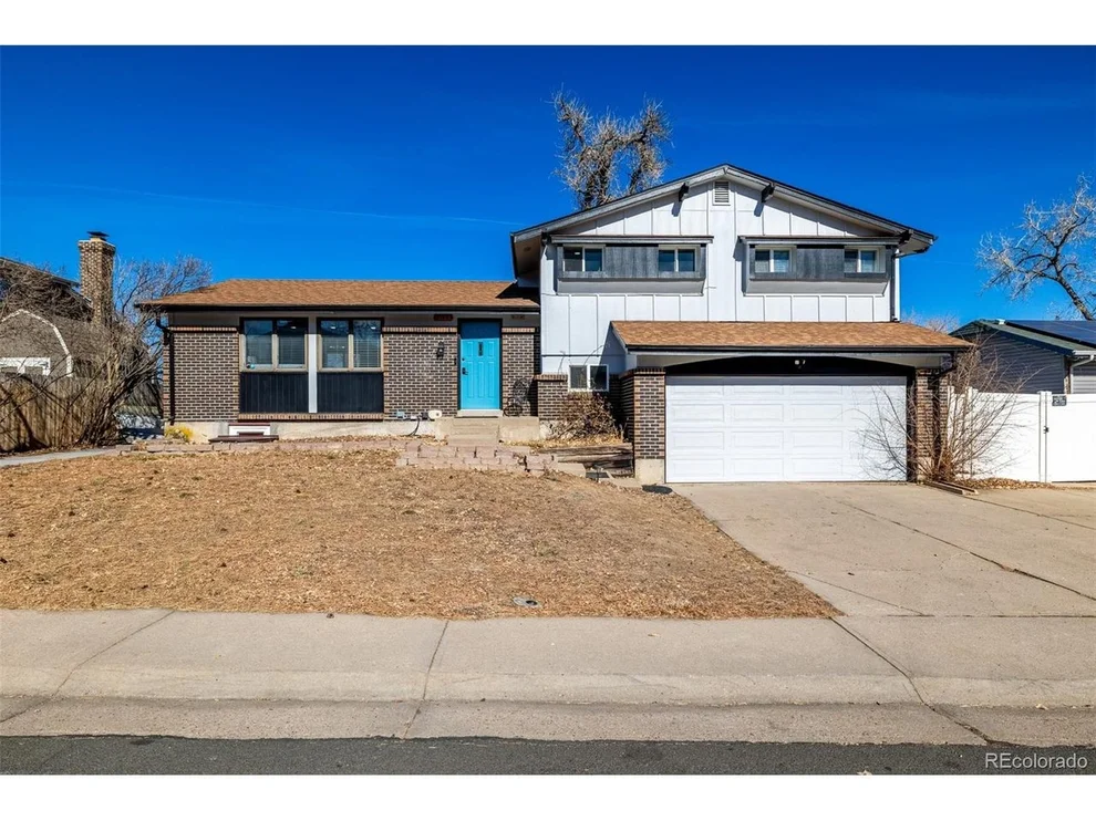 Unit for sale at 6611 W 74th Ave, Arvada, CO 80003