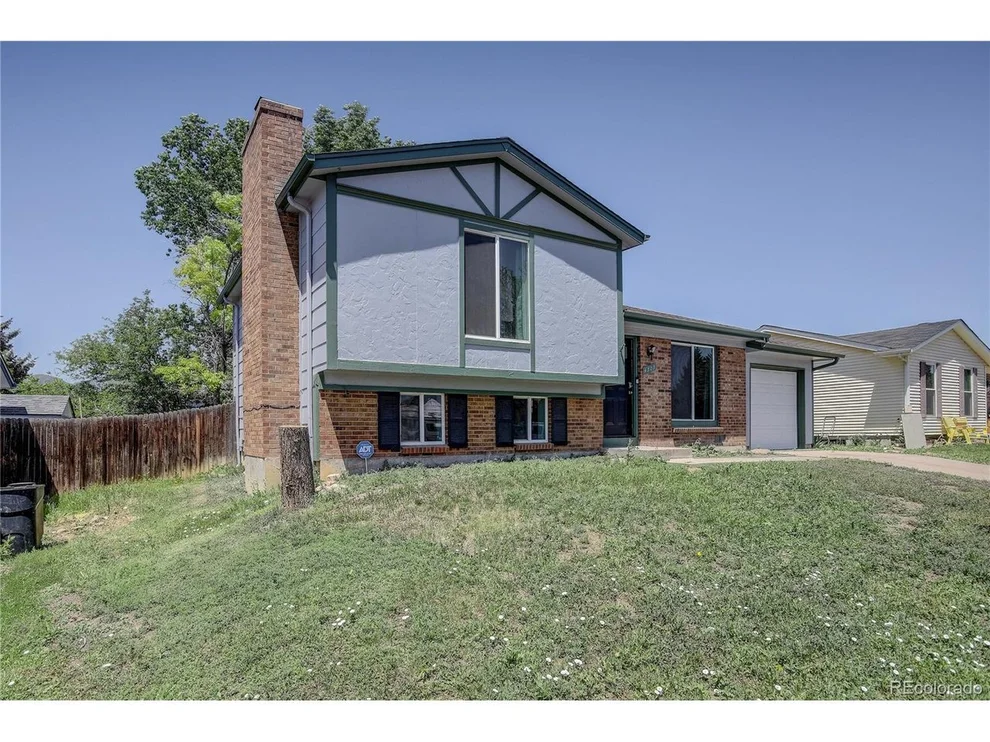 Unit for sale at 4323 S Xenon St, Morrison, CO 80465