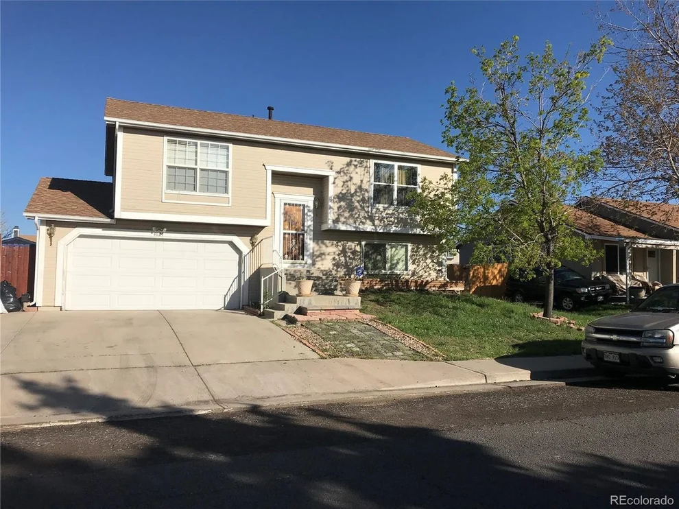 Unit for sale at 4824 Carson St, Denver, CO 80239