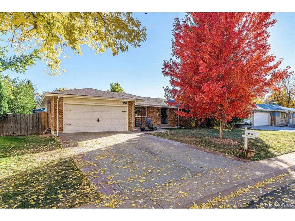 Unit for sale at 8966 W Asbury Dr, Lakewood, CO 80227