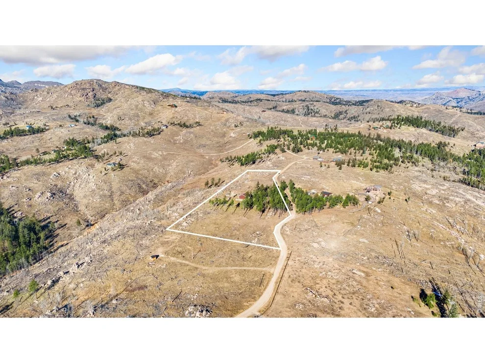 Unit for sale at 3434 Davis Ranch Rd, Bellvue, CO 80512