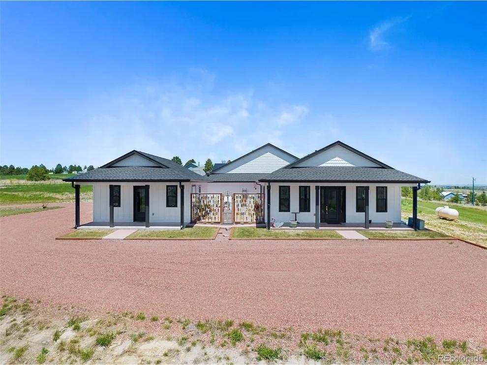 Unit for sale at 39750 Transition Ter, Elizabeth, CO 80107