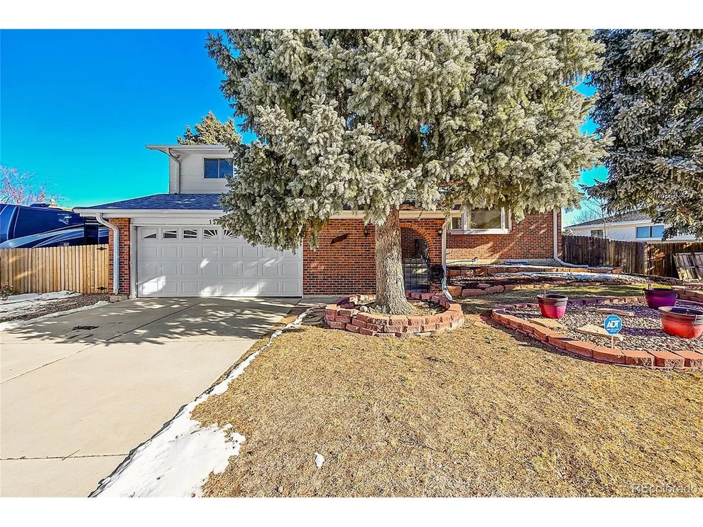 Unit for sale at 13769 Omega Cir, Lone Tree, CO 80124