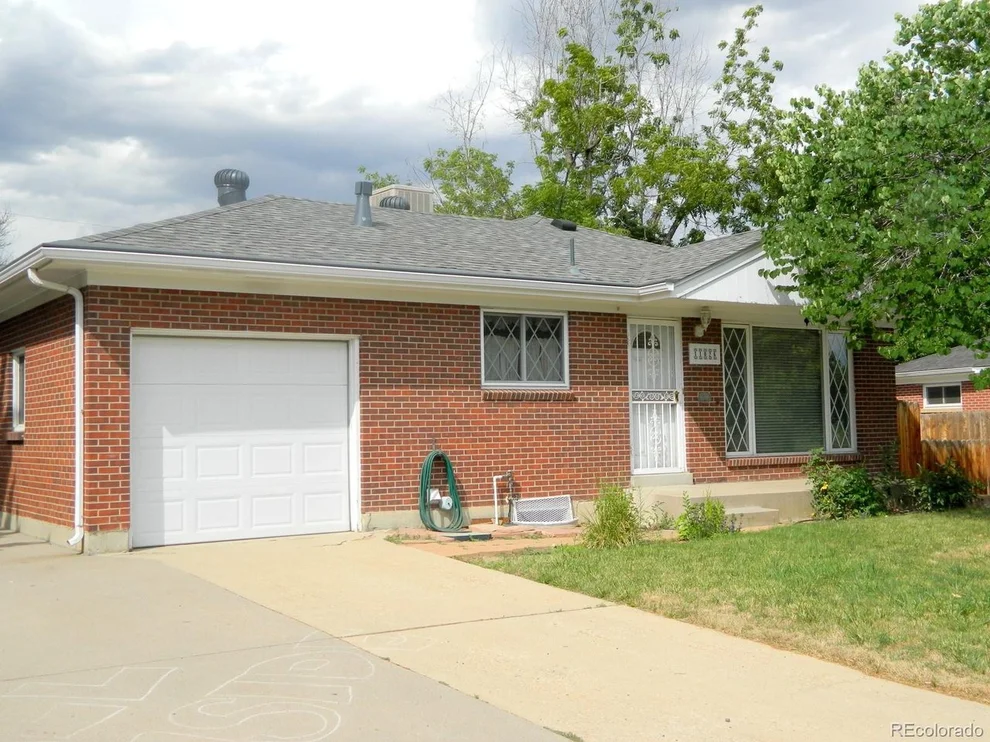Unit for sale at 11026 Rosalie Dr, Northglenn, CO 80233