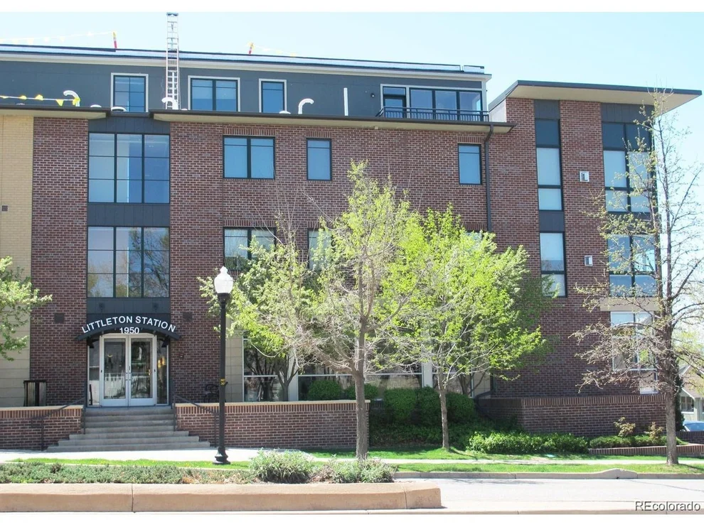 Unit for sale at 1950 W Littleton Blvd, Littleton, CO 80120