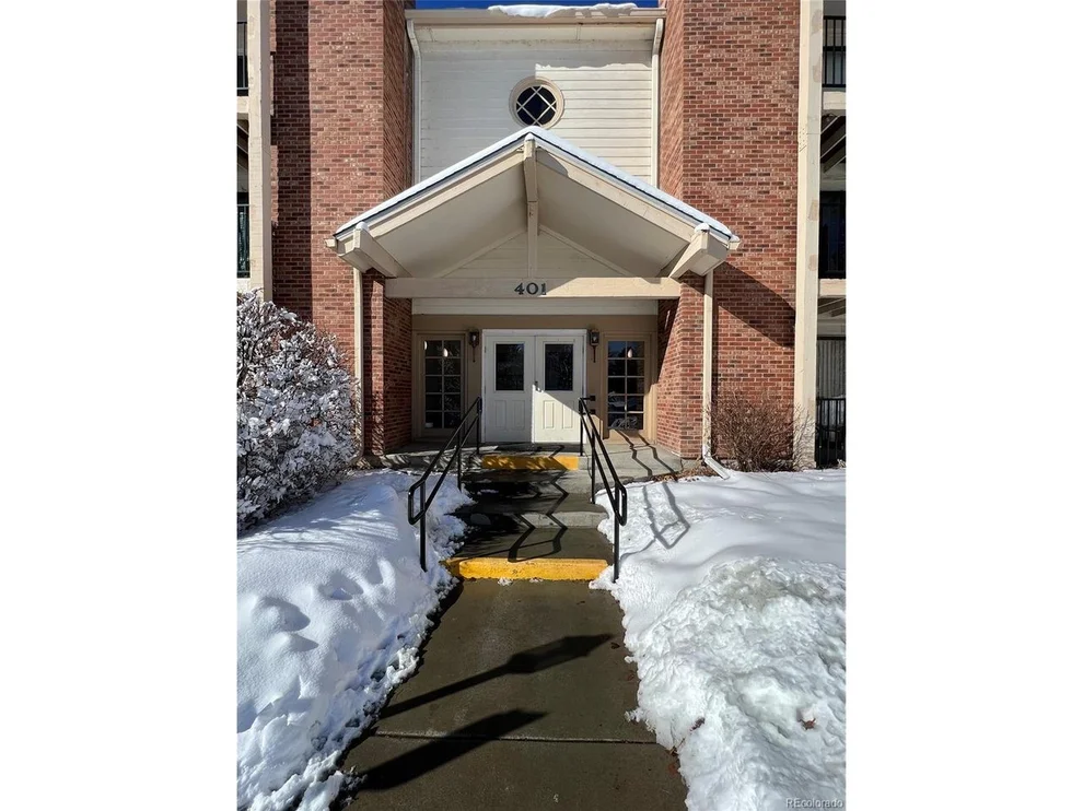Unit for sale at 401 S Kalispell Way, Aurora, CO 80017